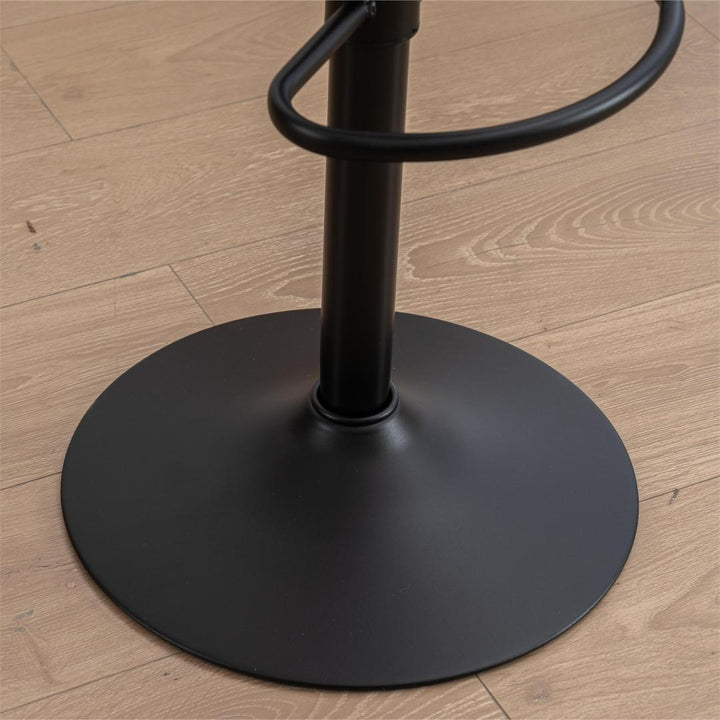 barstools-black-1909